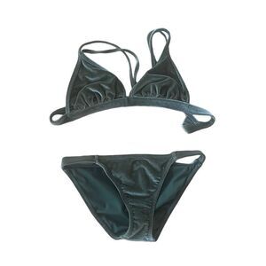 Xhileration Green Velvet Bikini‎